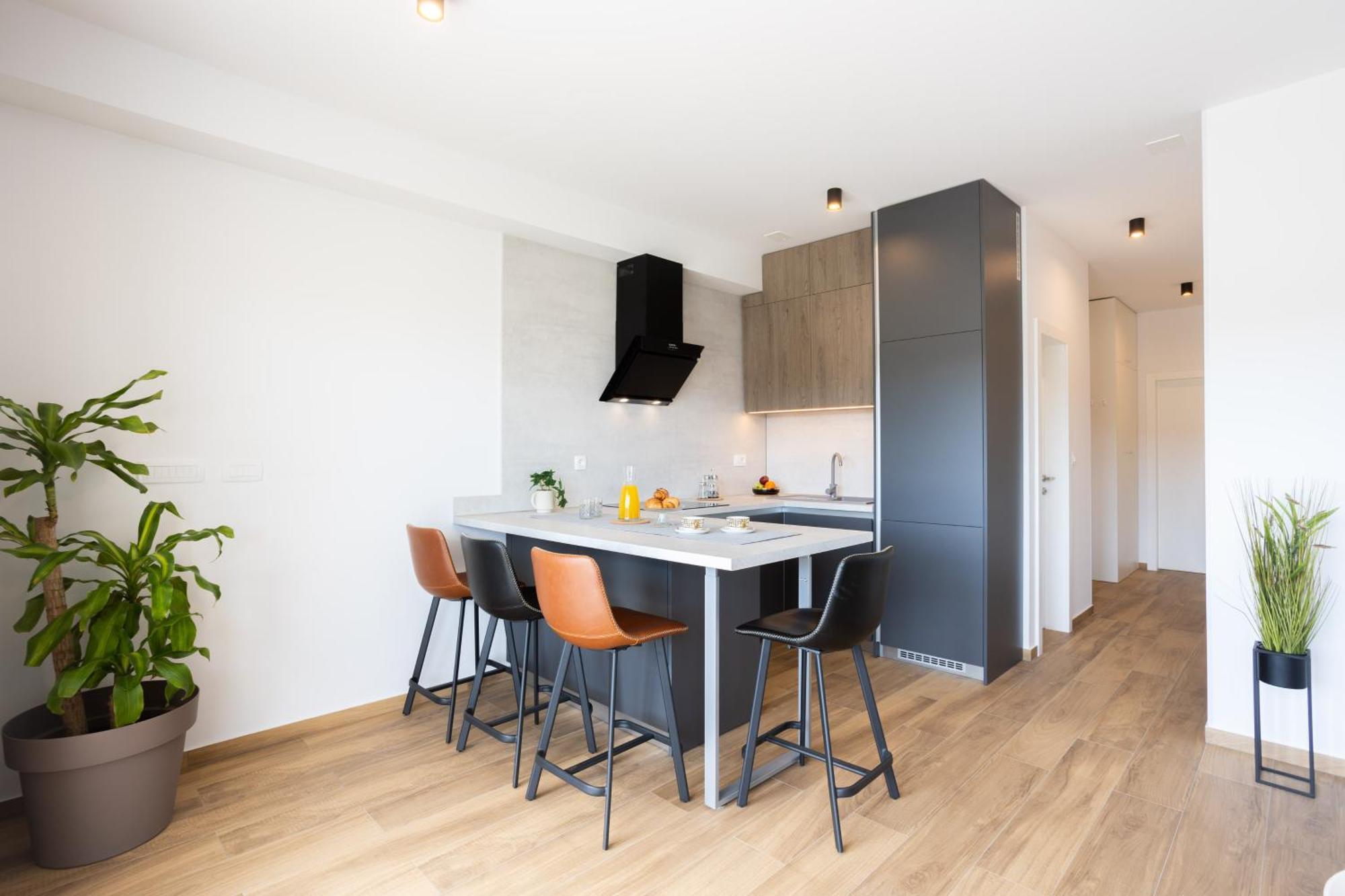 La Petit Appartement Trogir Buitenkant foto
